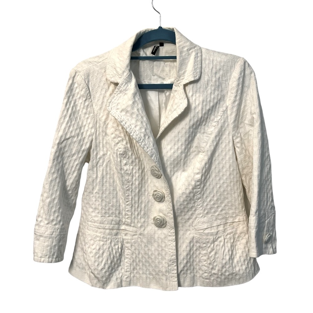 Honeycomb ivory white blazer